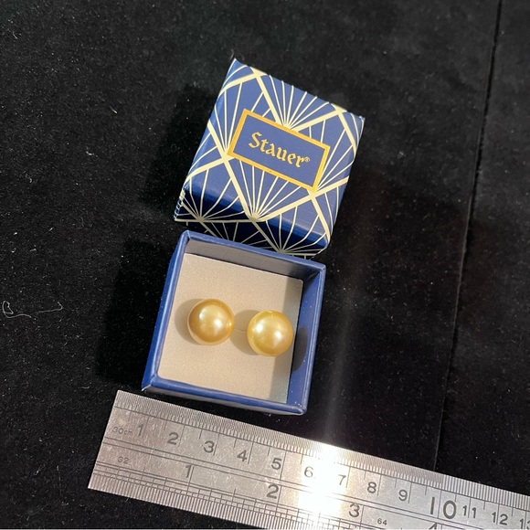 Stauer Golden Pearl  Earrings 12mm - Picture 2 of 8